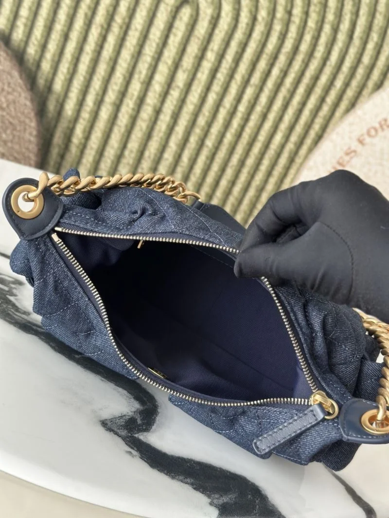 Sophisticated Chanel Hobo Bags 53128