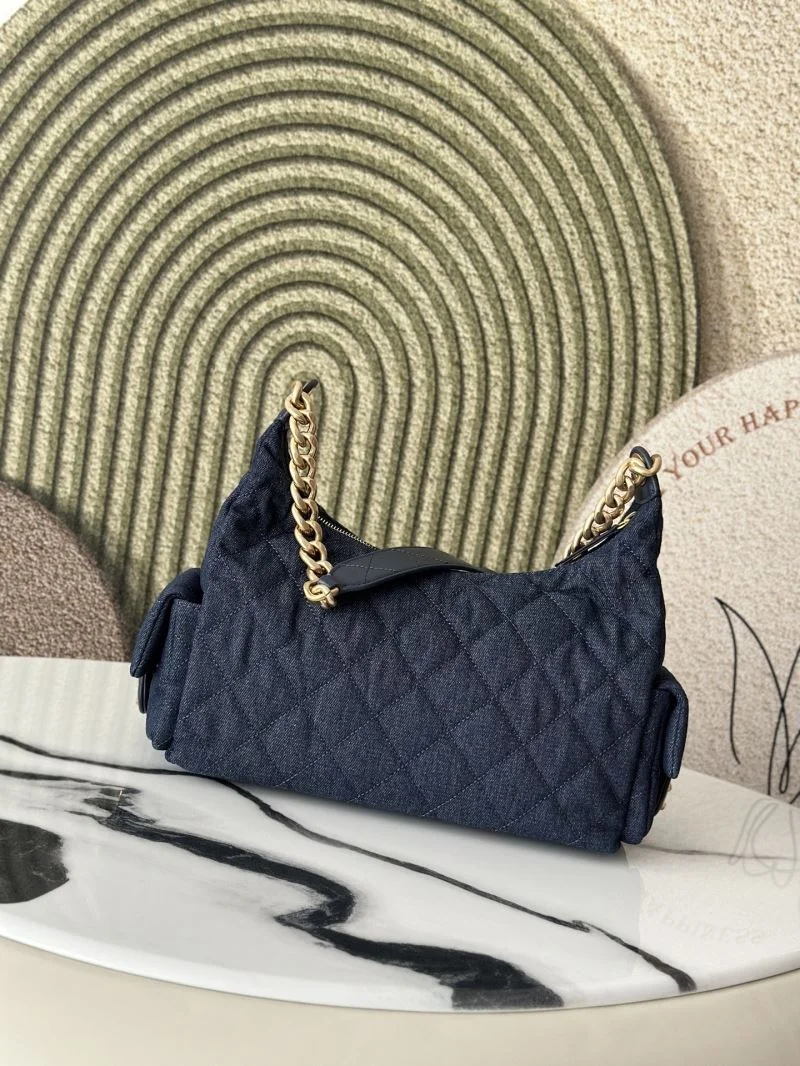 Chanel Hobo Bags Durable 53120