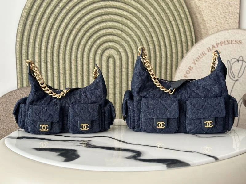 Chanel Hobo Bags Durable 53120