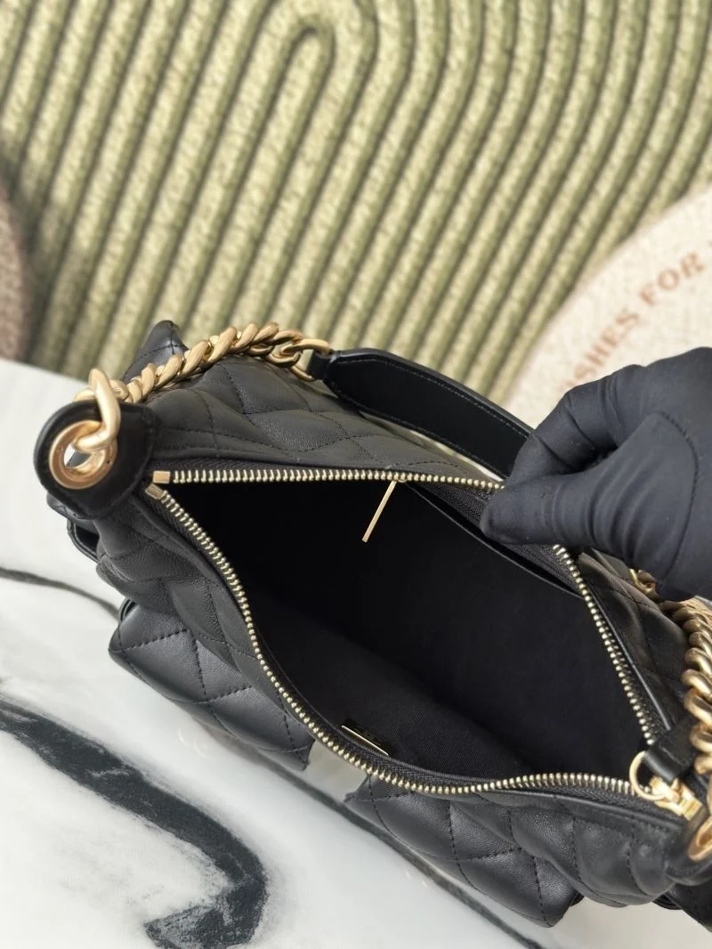 Chanel Hobo Bags Compact 53125