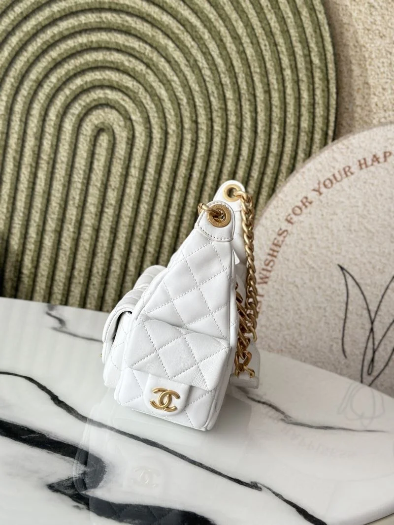 Chanel Hobo Bags Resilient 53123