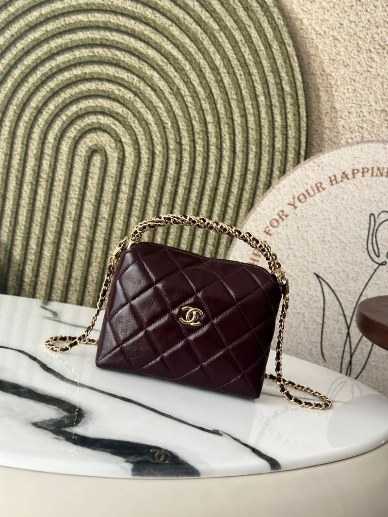 Chanel Hobo Bags Attractive 53121