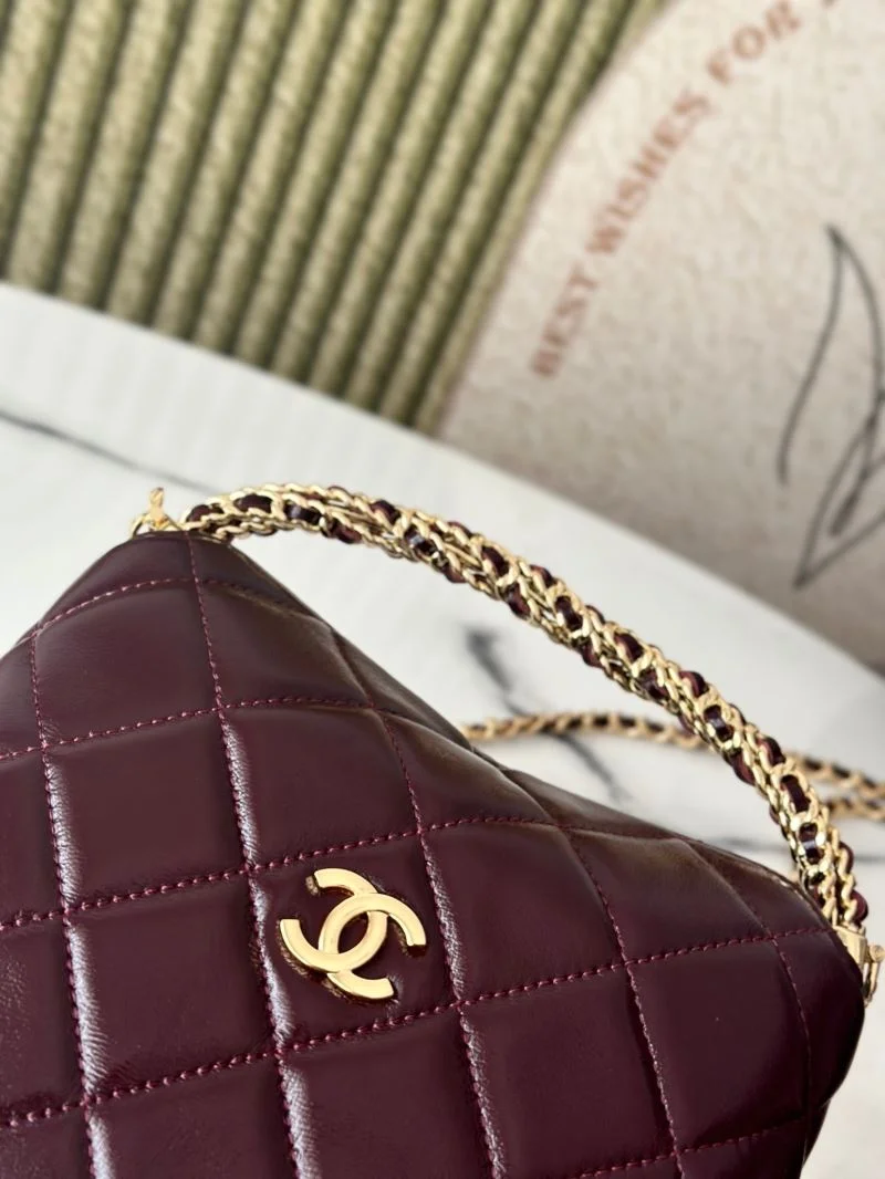 Chanel Hobo Bags Attractive 53121