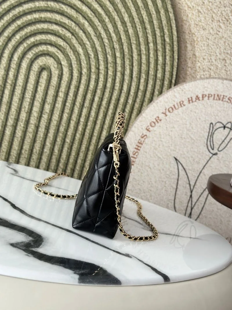 FreshLook Chanel Hobo Bags 53114