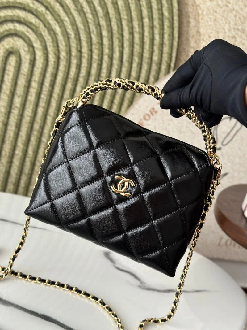 FreshLook Chanel Hobo Bags 53114