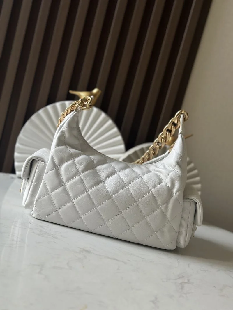 Cozy Chanel Hobo Bags 53119