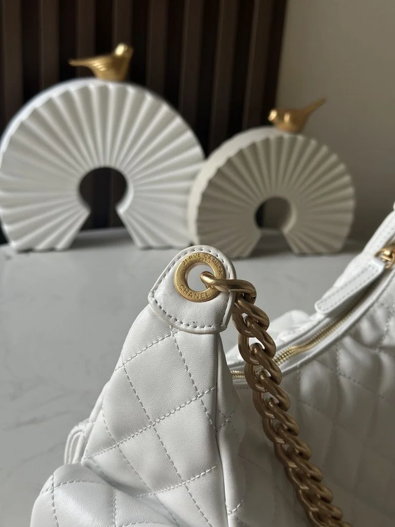 Cozy Chanel Hobo Bags 53119