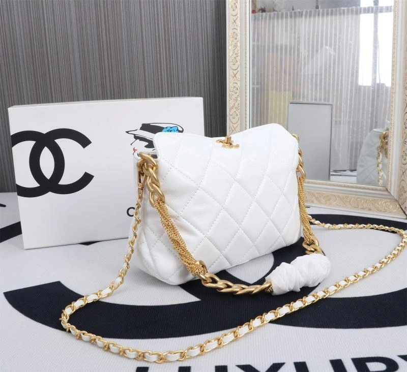 Chanel Hobo Bags Neat 86324