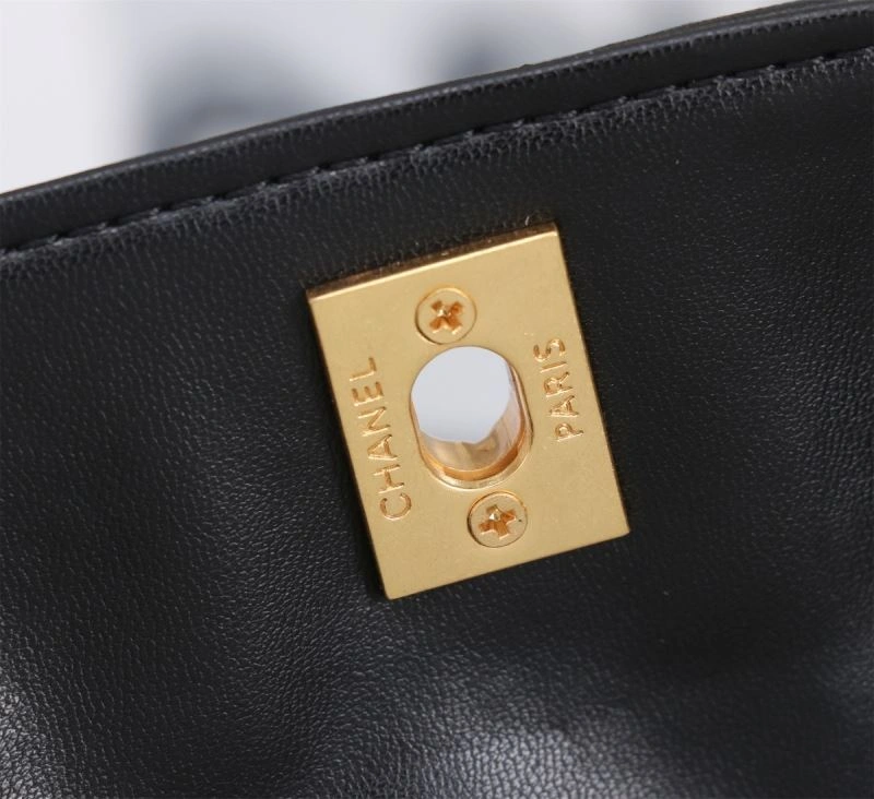 Chanel Hobo Bags Seasonal 86370