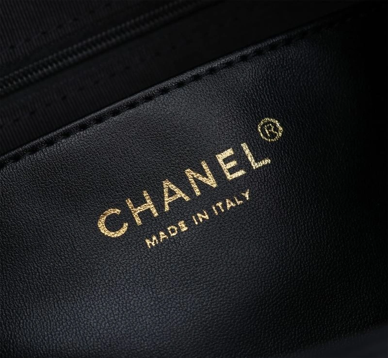 Durable Chanel Hobo Bags 86357