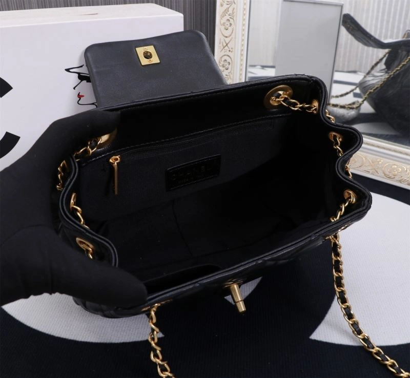 Chanel Hobo Bags Chic 86317