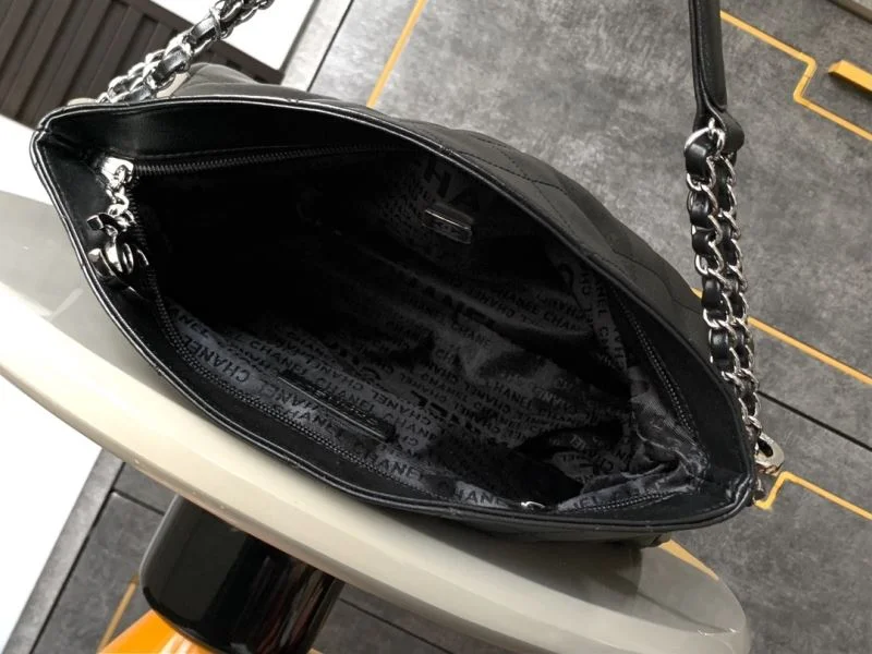 Chanel Hobo Bags Functional 55019