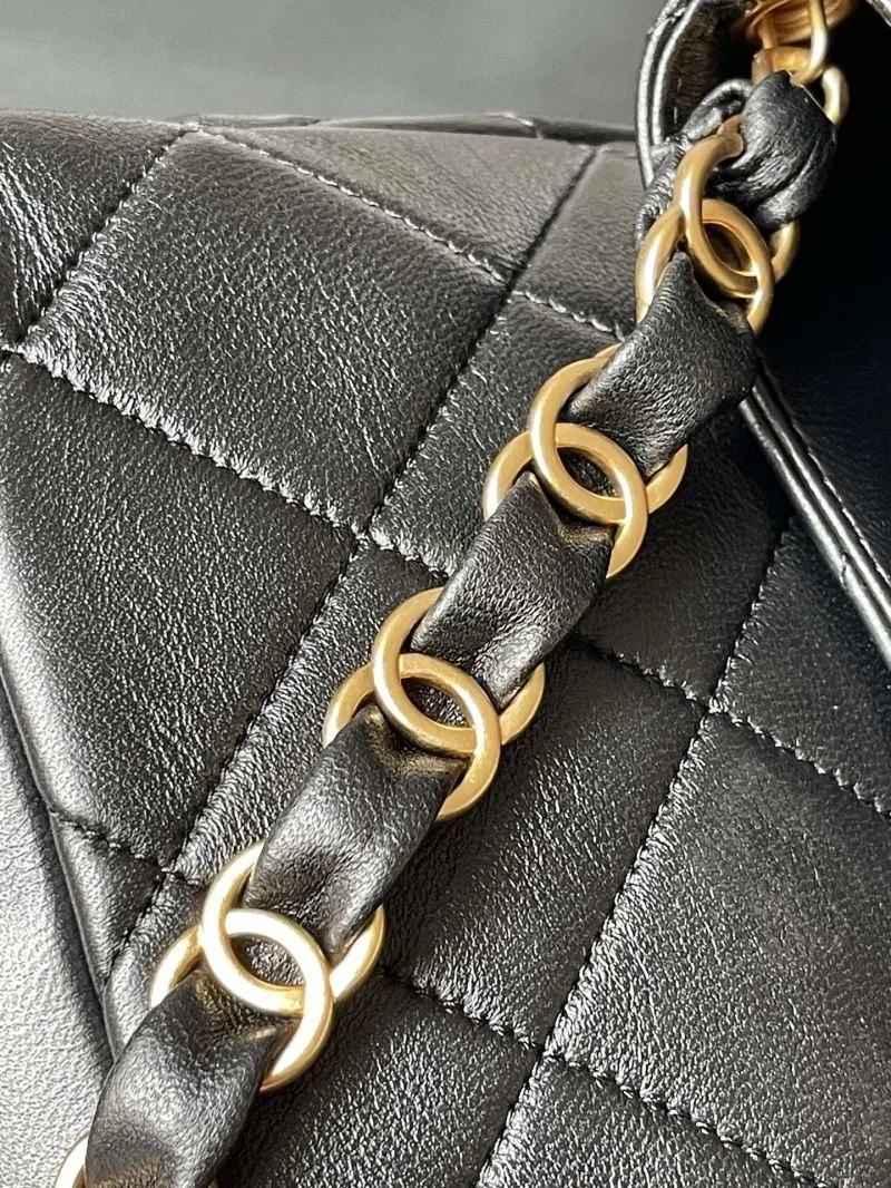 Chanel Hobo Bags Practical 54990