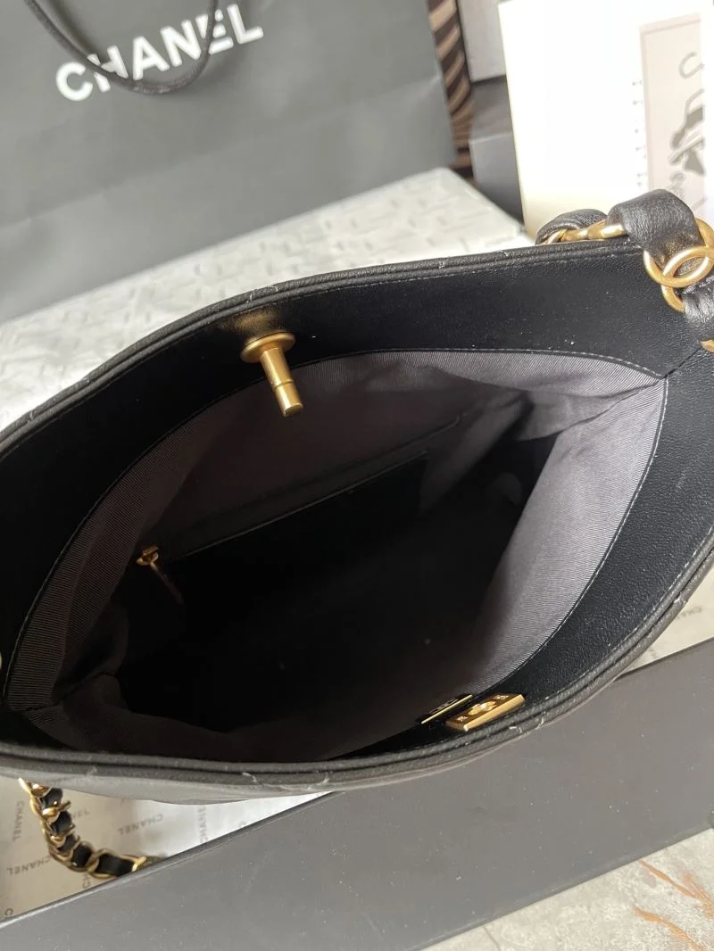 Chanel Hobo Bags Practical 54990