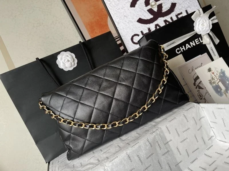 Trendsetting Chanel Hobo Bags 54993