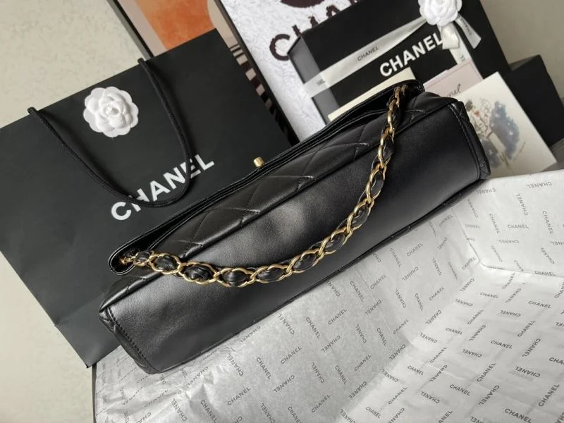 Trendsetting Chanel Hobo Bags 54993