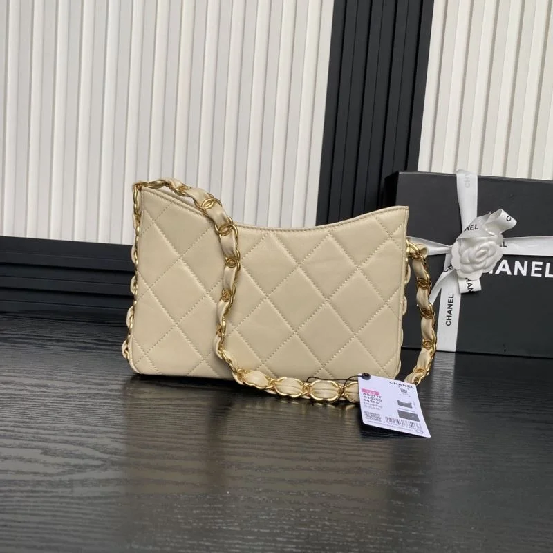 Elegant Chanel Hobo Bags 54989