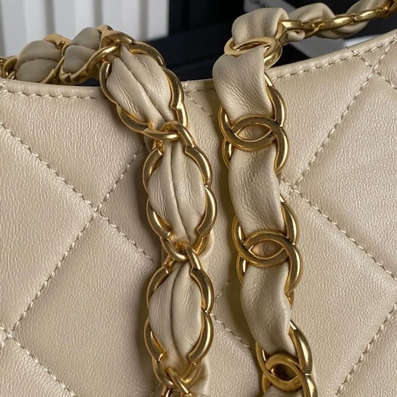 Elegant Chanel Hobo Bags 54989