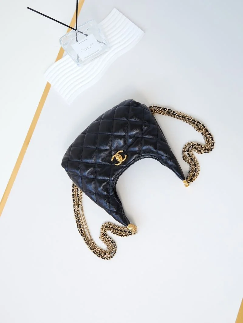 Chanel Hobo Bags Unique 54981