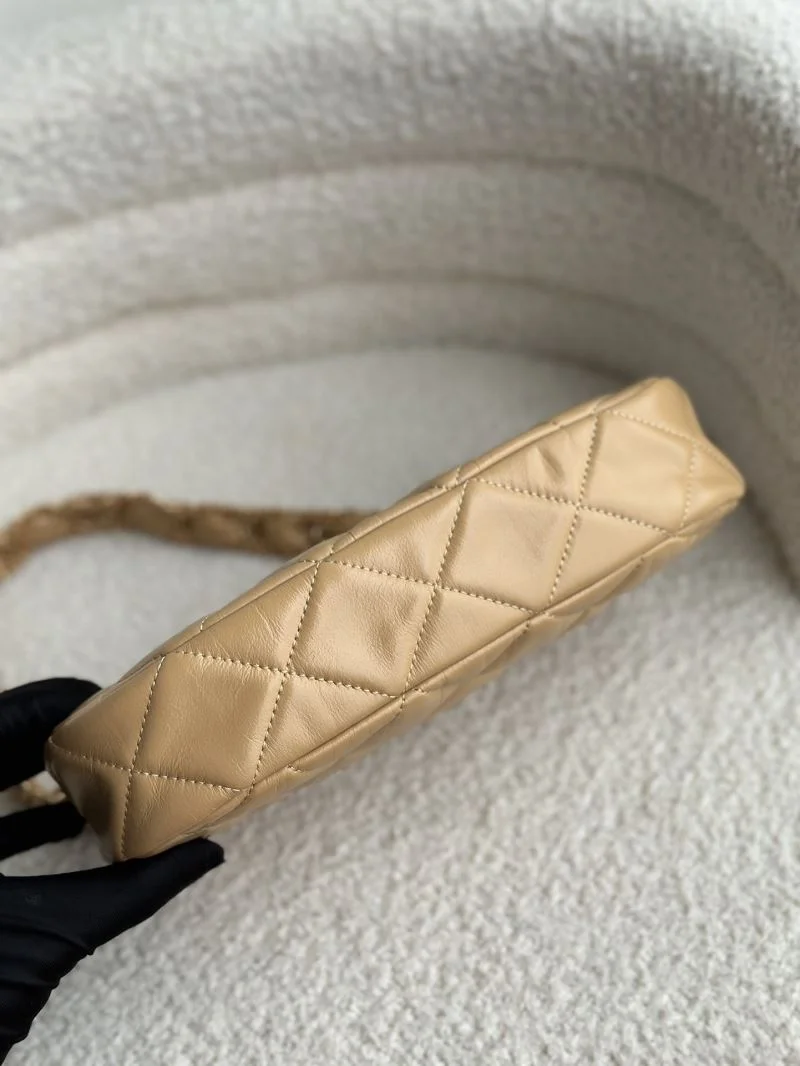 Chanel Hobo Bags Cozy 54976