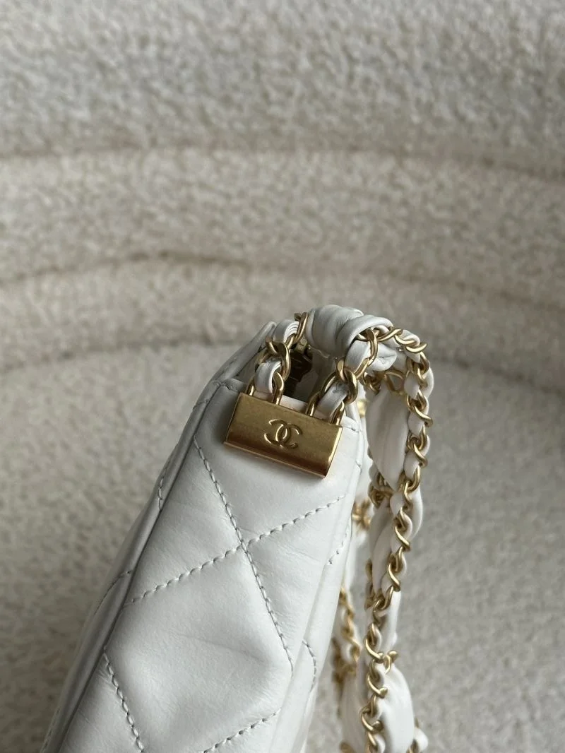EasyCare Chanel Hobo Bags 55011