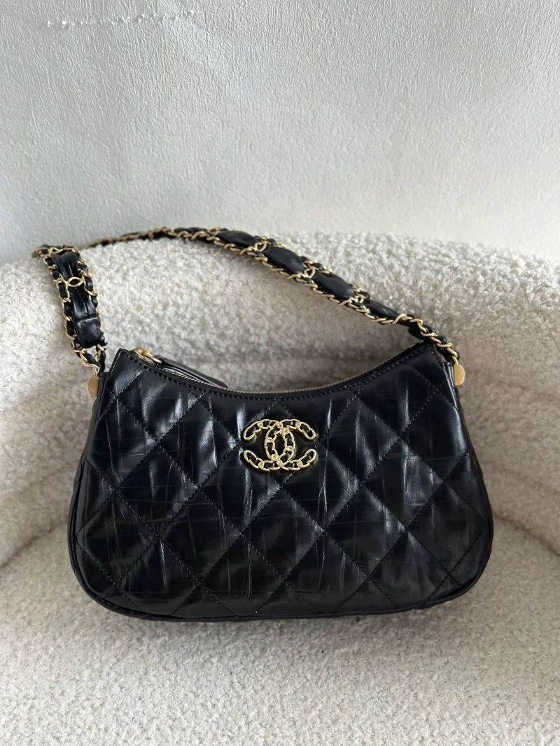 Chanel Hobo Bags Youthful 55008