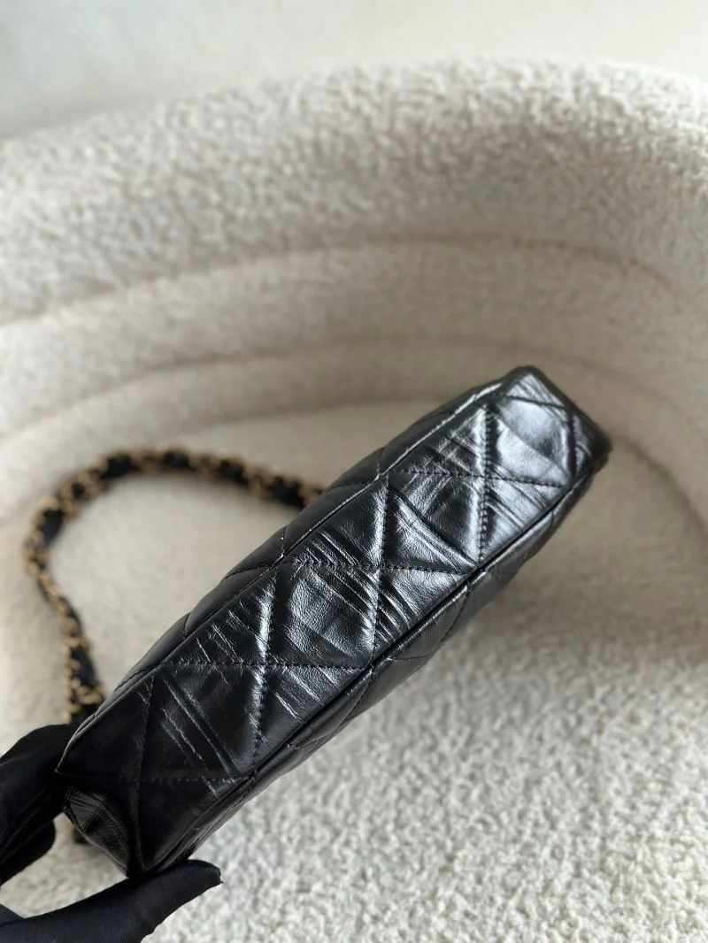 Chanel Hobo Bags Youthful 55008