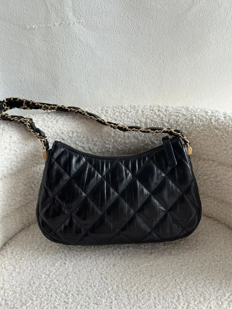 Chanel Hobo Bags Youthful 55008