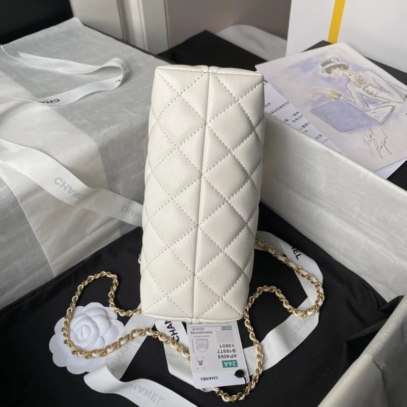 Chanel Hobo Bags Compact 55007