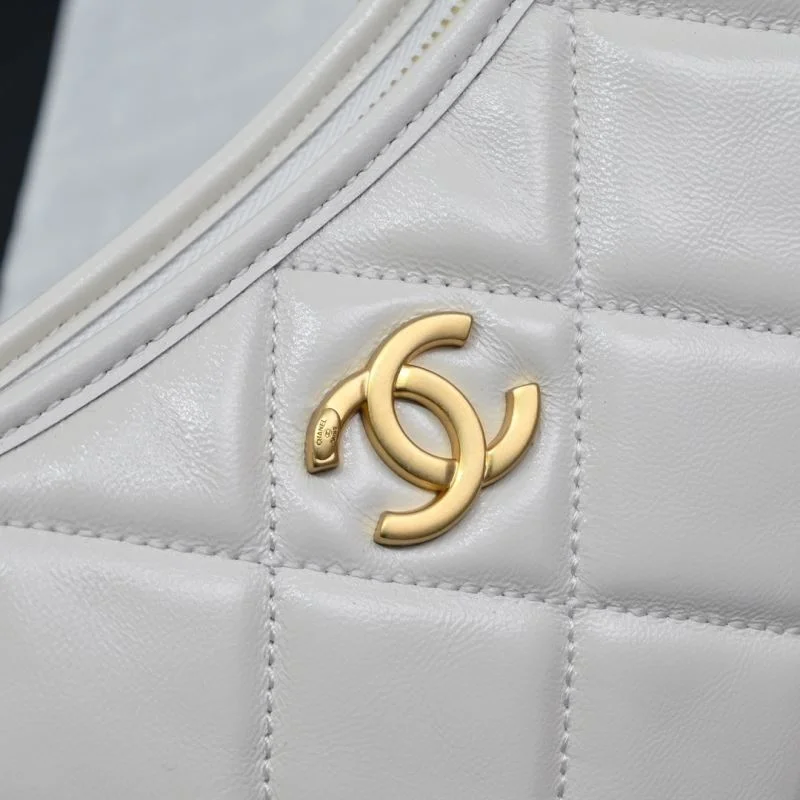 Soft Chanel Hobo Bags 54972