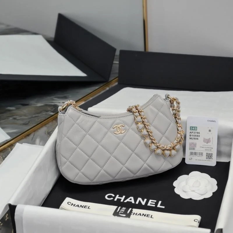 Chanel Hobo Bags Durable 54965