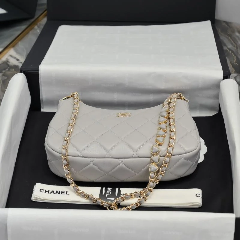 Chanel Hobo Bags Durable 54965