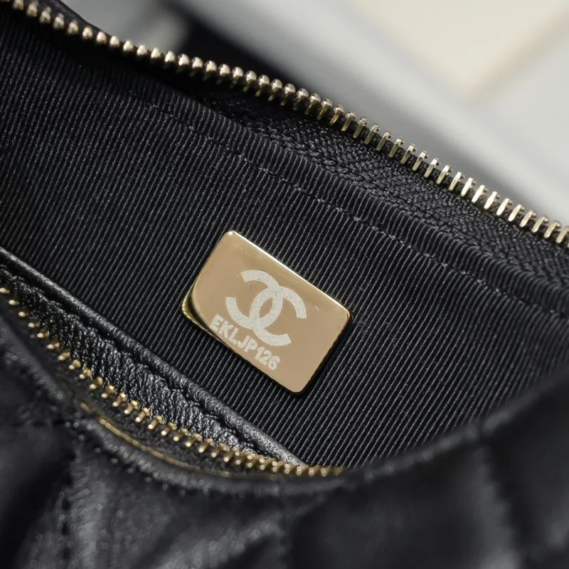 Chanel Hobo Bags Functional 54955