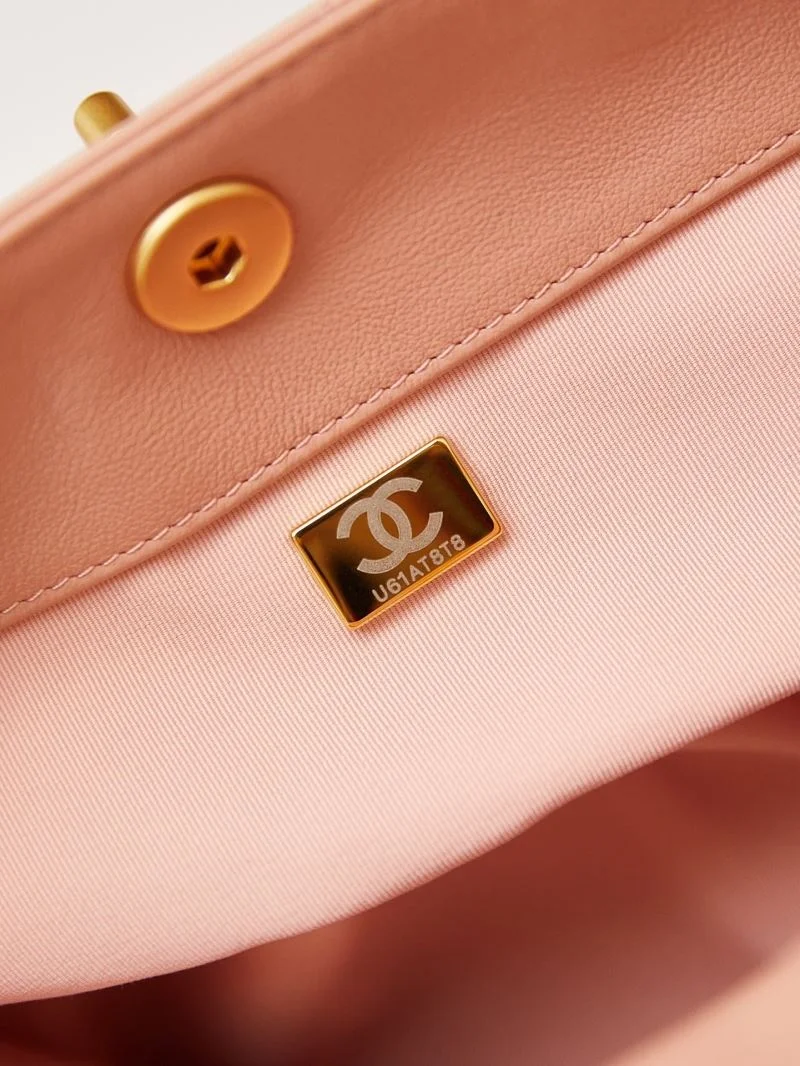 Chanel Hobo Bags Snug 54934