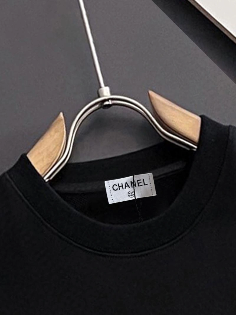 Soft Chanel Hoodies 111370