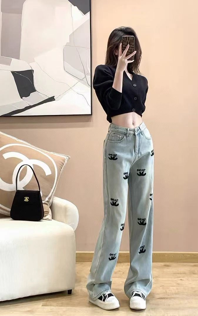 ModernLook Chanel Jeans 111411
