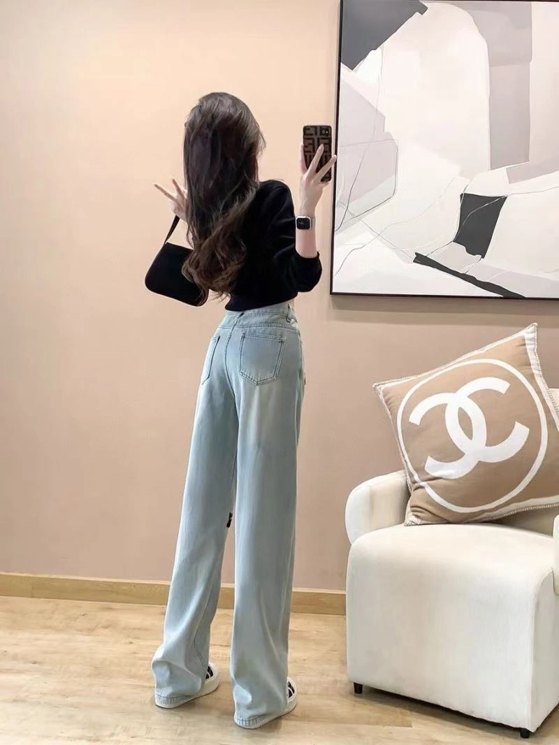 ModernLook Chanel Jeans 111411