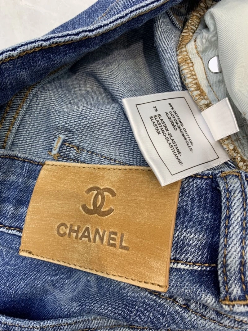 Elegant Chanel Jeans 109369