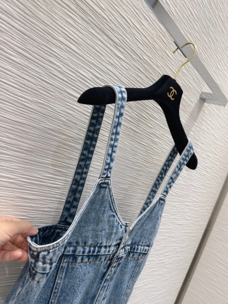 WrinkleFree Chanel Jeans 108962