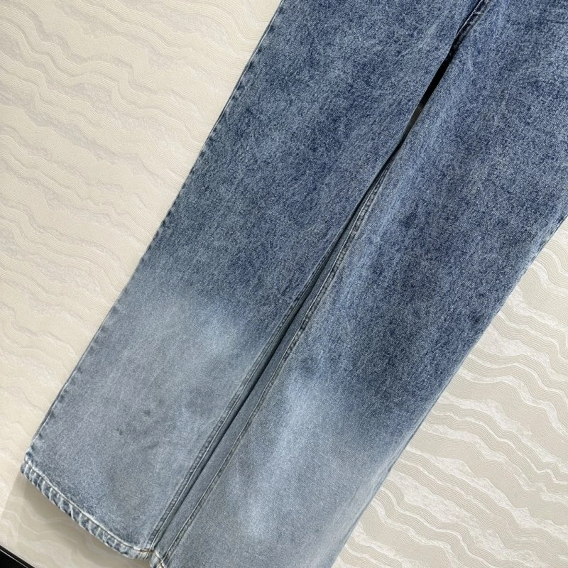 WaterResistant Chanel Jeans 108963