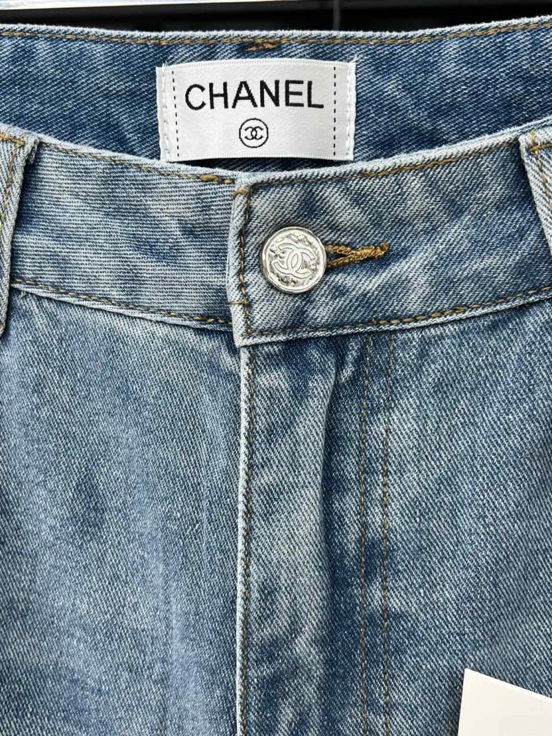 ModernLook Chanel Jeans 108958