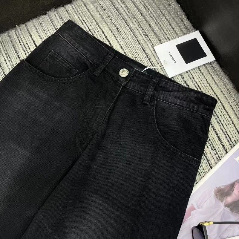 Casual Chanel Jeans 108953
