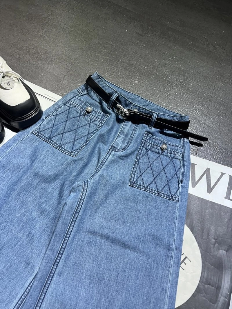 UrbanStyle Chanel Jeans 108954