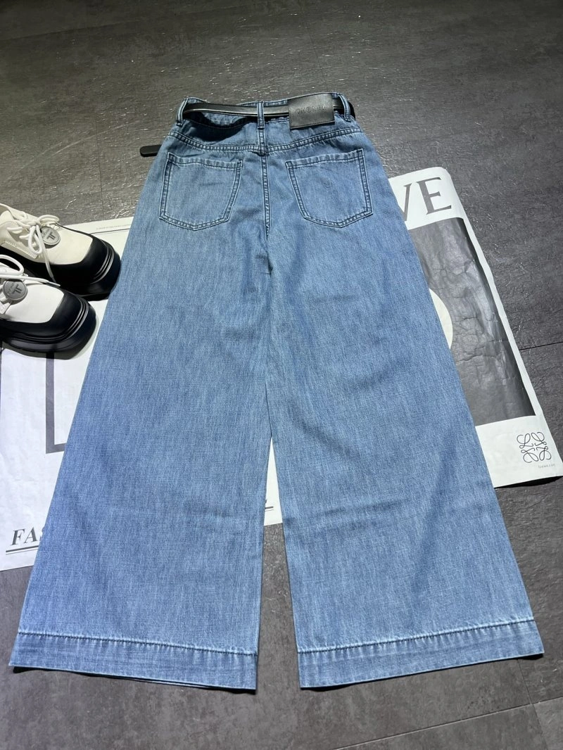 UrbanStyle Chanel Jeans 108954