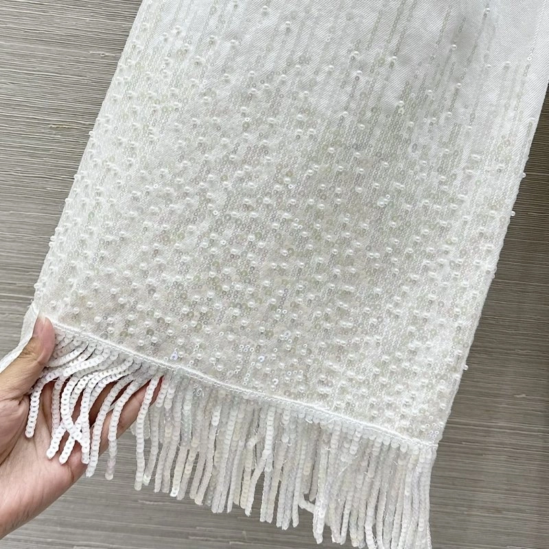 Chanel Jeans Supportive 108950