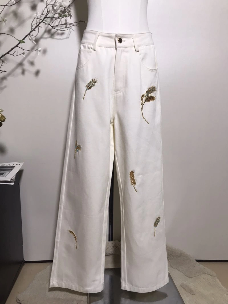 Chanel Jeans EyeCatching 108930