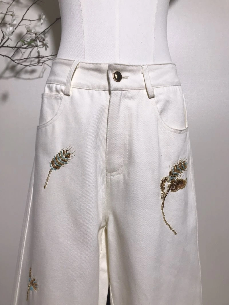 Chanel Jeans EyeCatching 108930