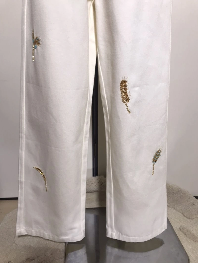 Chanel Jeans EyeCatching 108930
