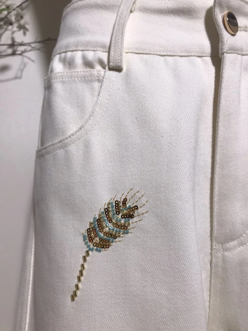 Chanel Jeans EyeCatching 108930