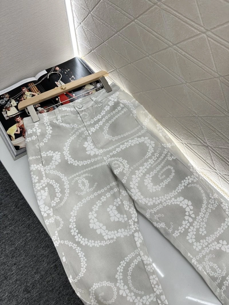 Chanel Jeans Durable 108932